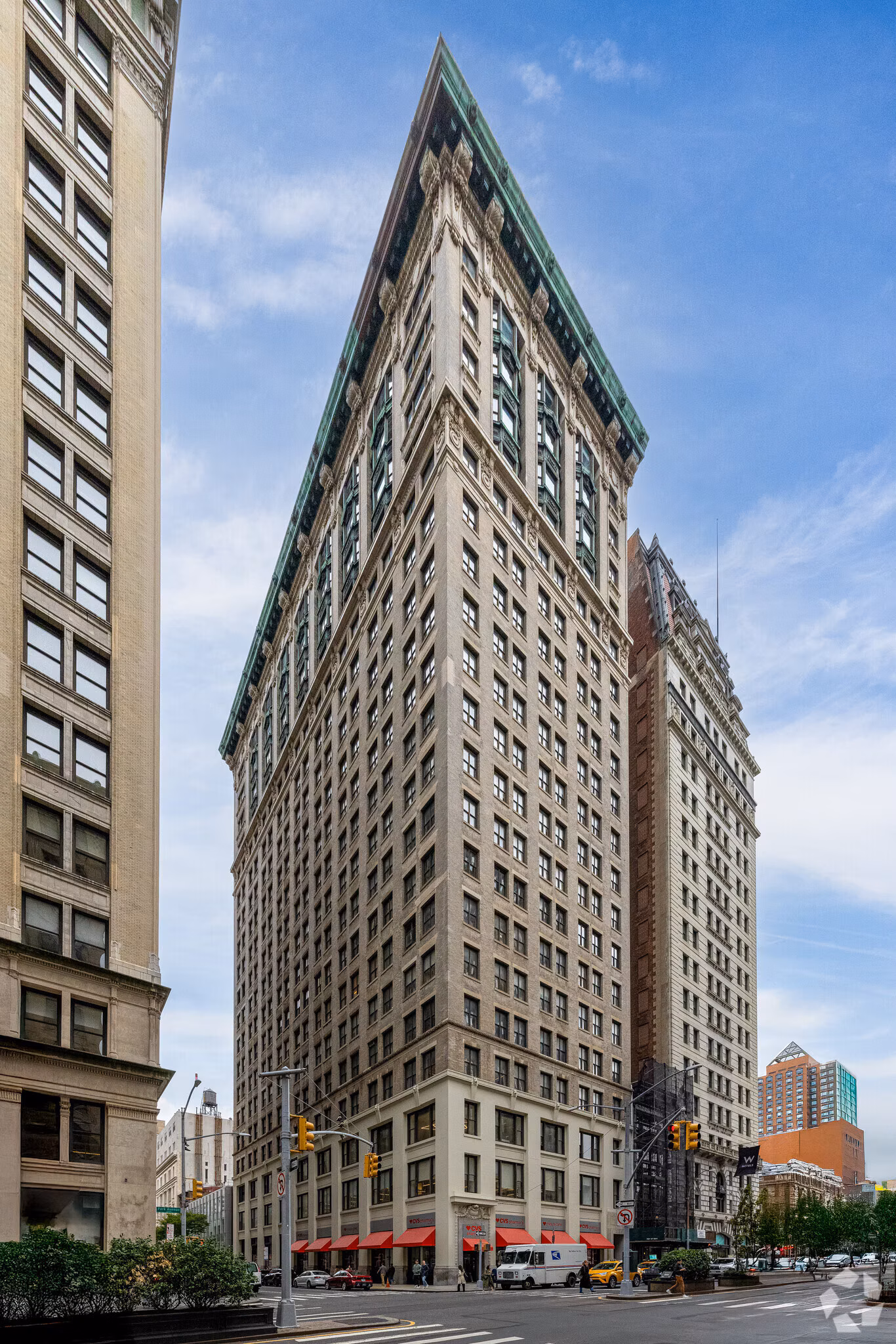 215 Park Avenue South building