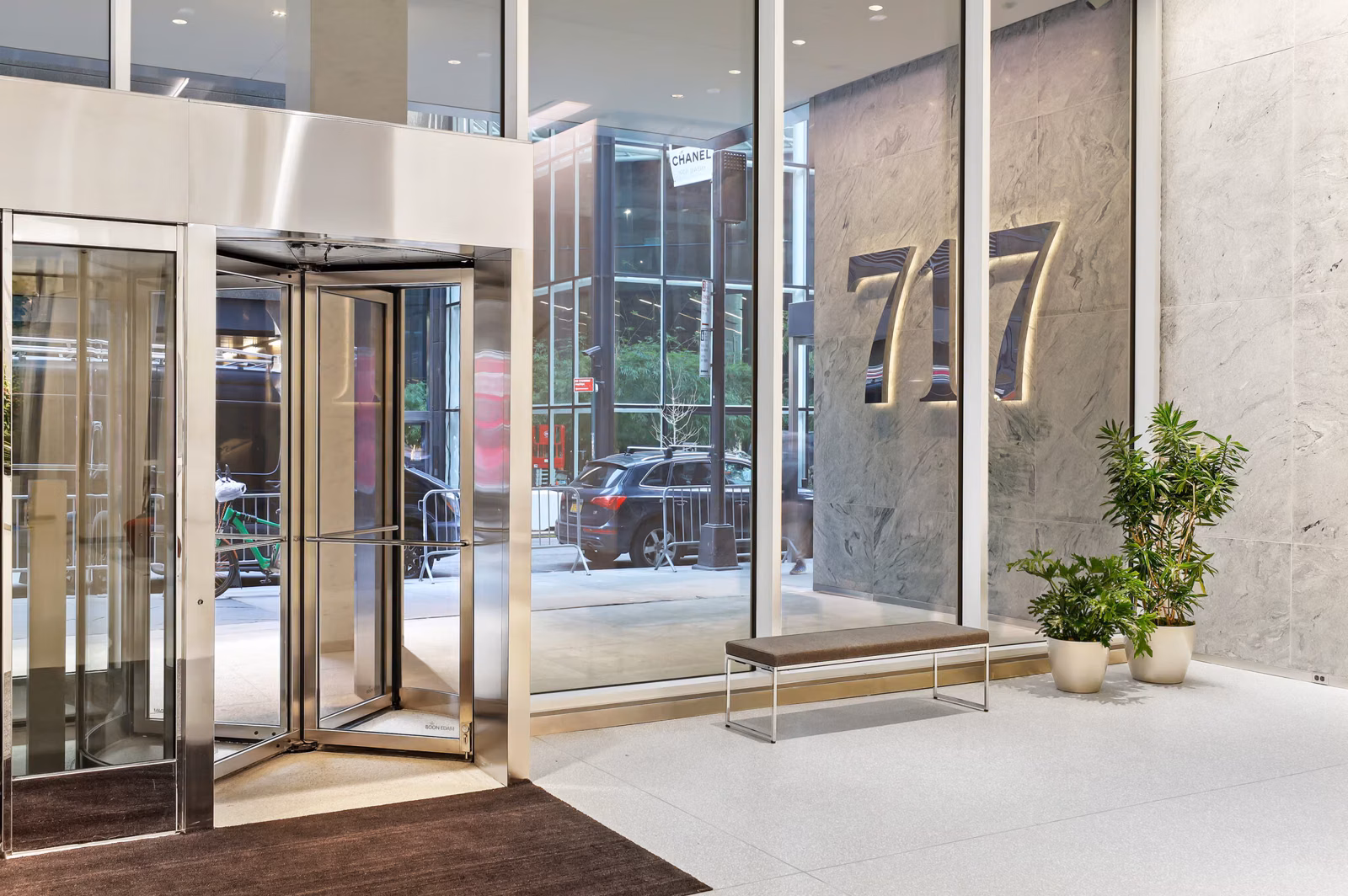 717 Fifth Avenue building