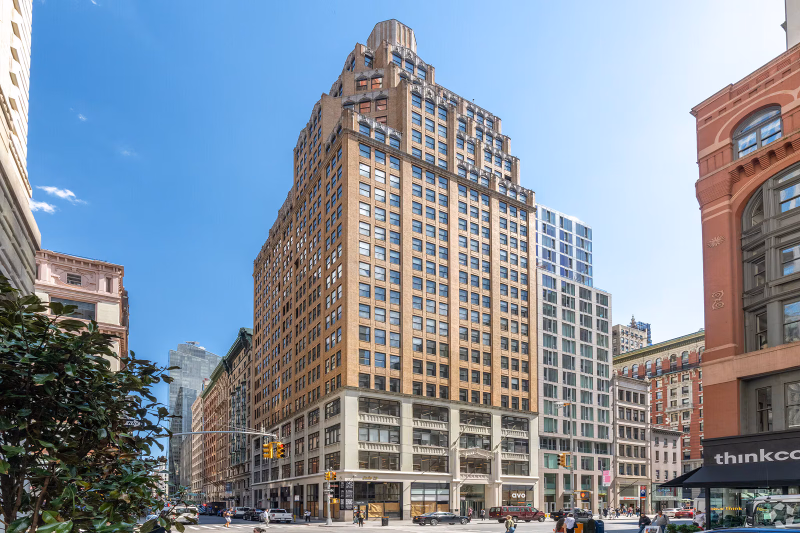 245 Fifth Avenue building