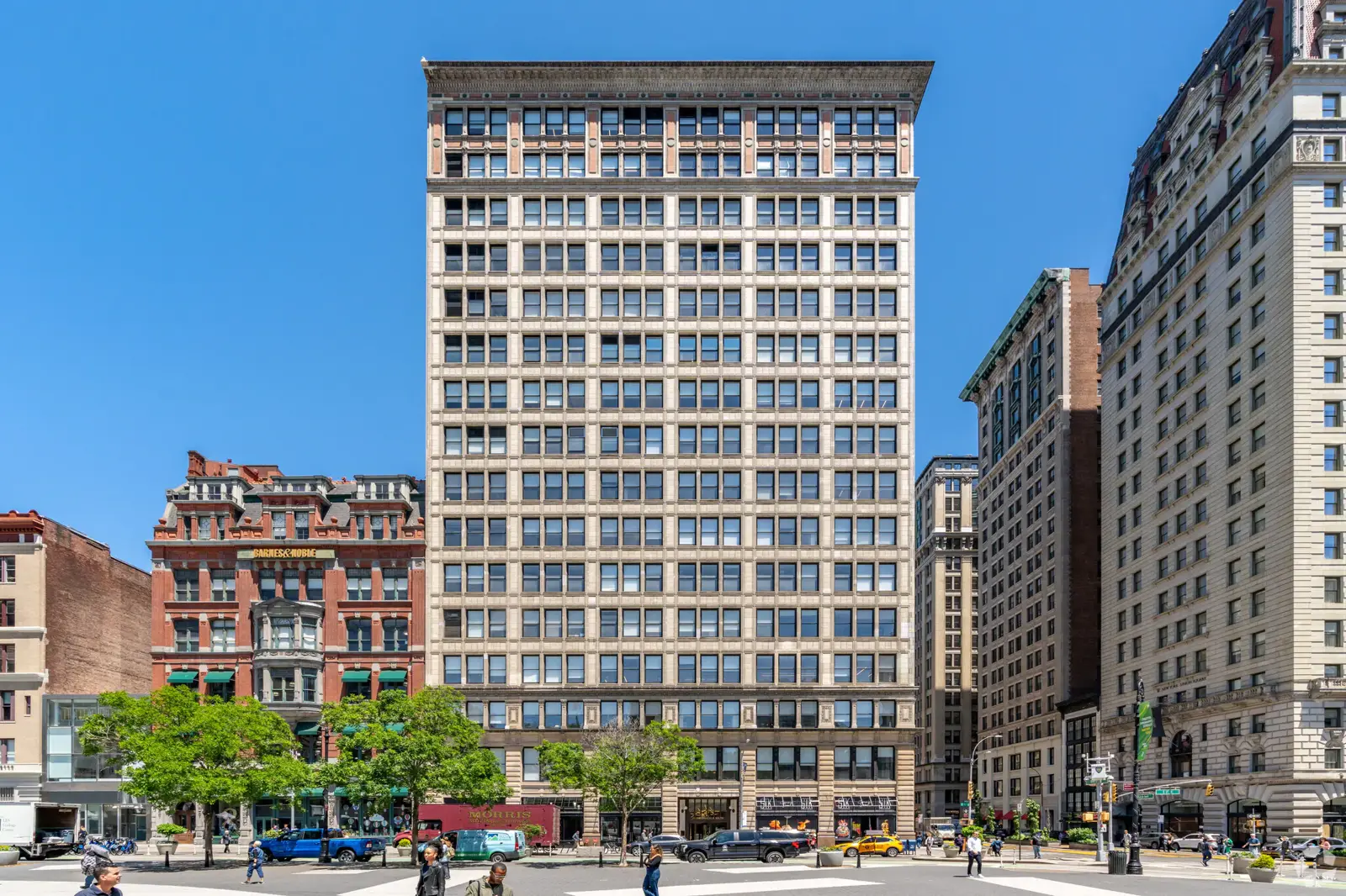 200 Park Avenue South building