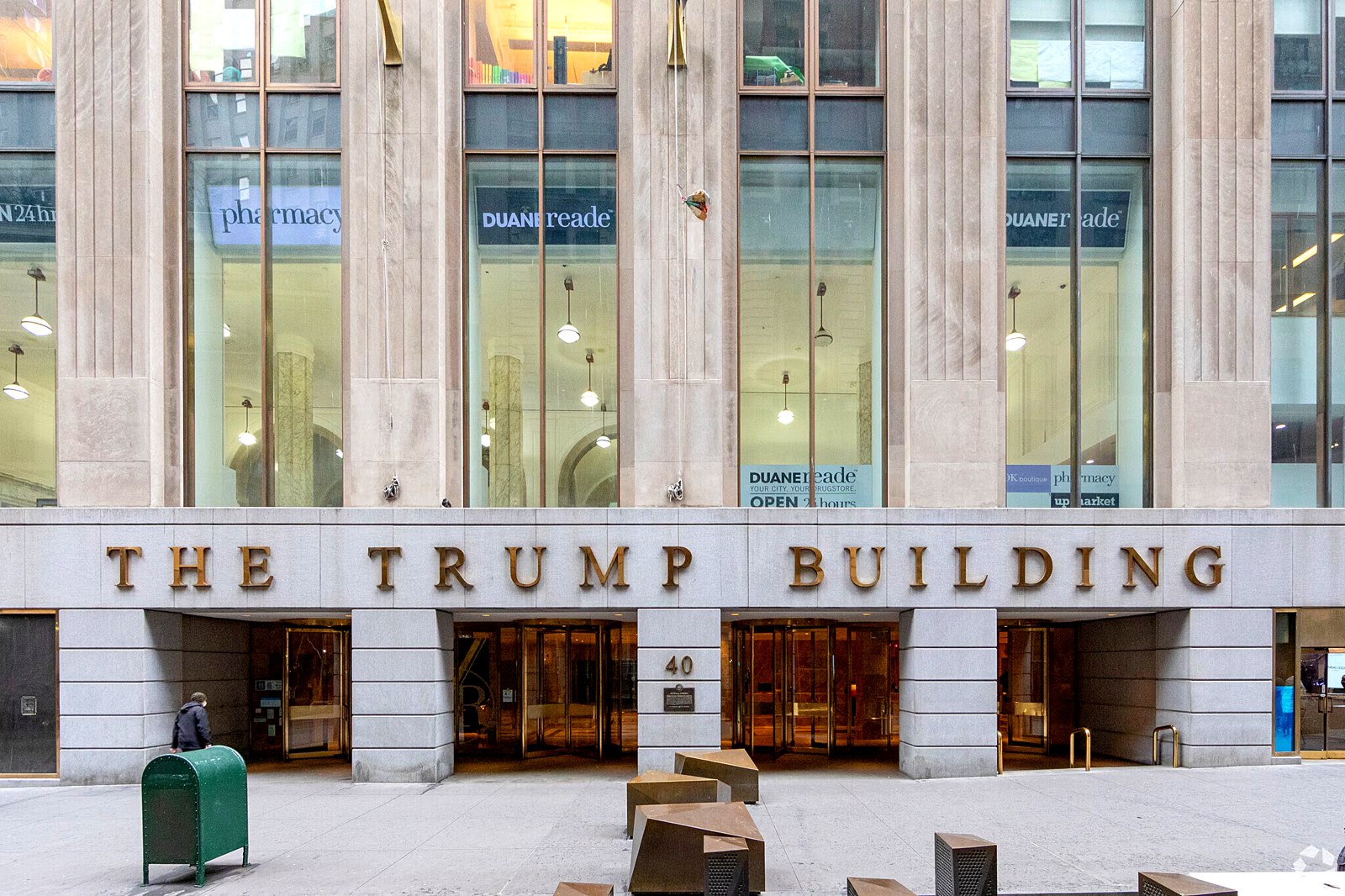 40 Wall Street building
