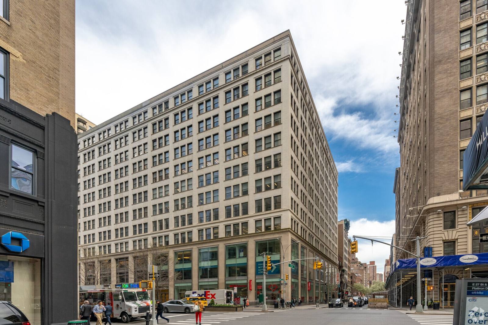 387 Park Avenue South building