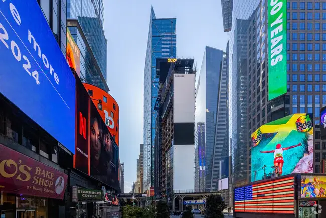 7 Times Square building