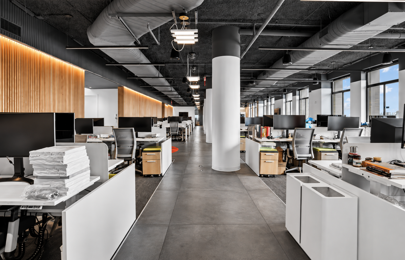 100-104 Fifth Avenue, Floors 16–17