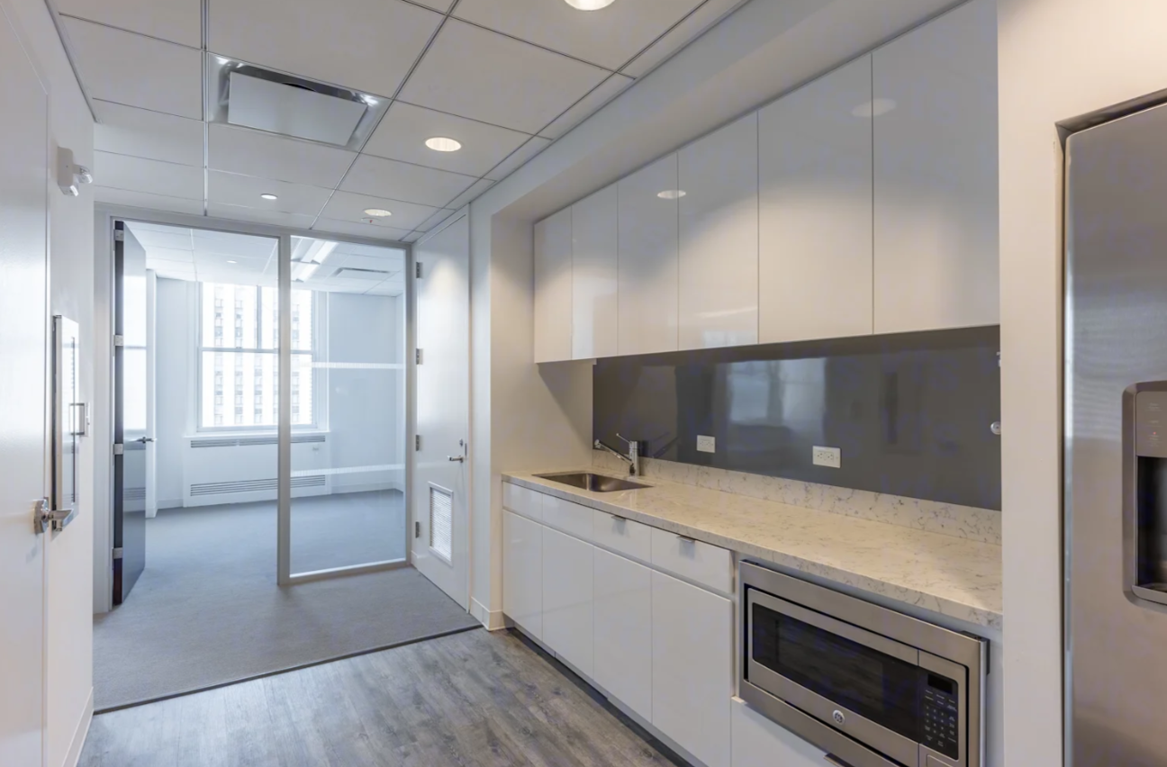 45 Rockefeller Plaza, Partial 35th floor, Suite 3504, photo 2