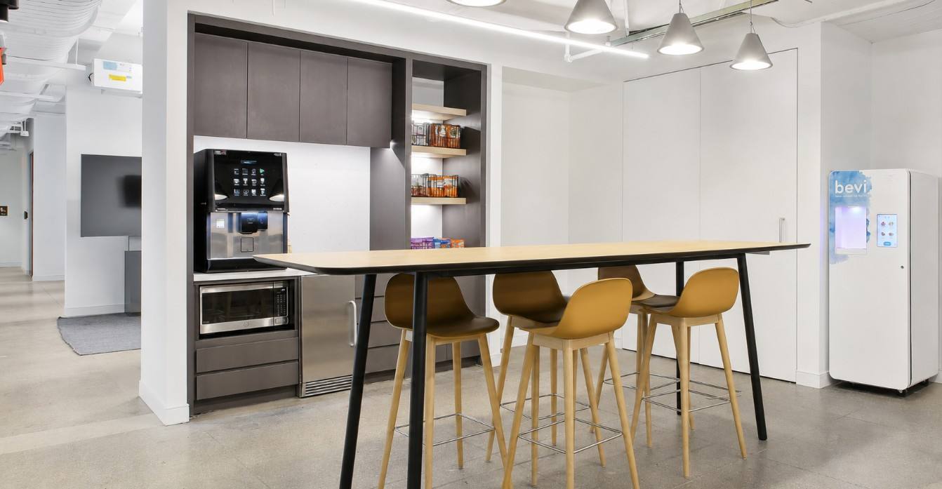 215 Park Avenue South, Entire 16th floor, photo 3